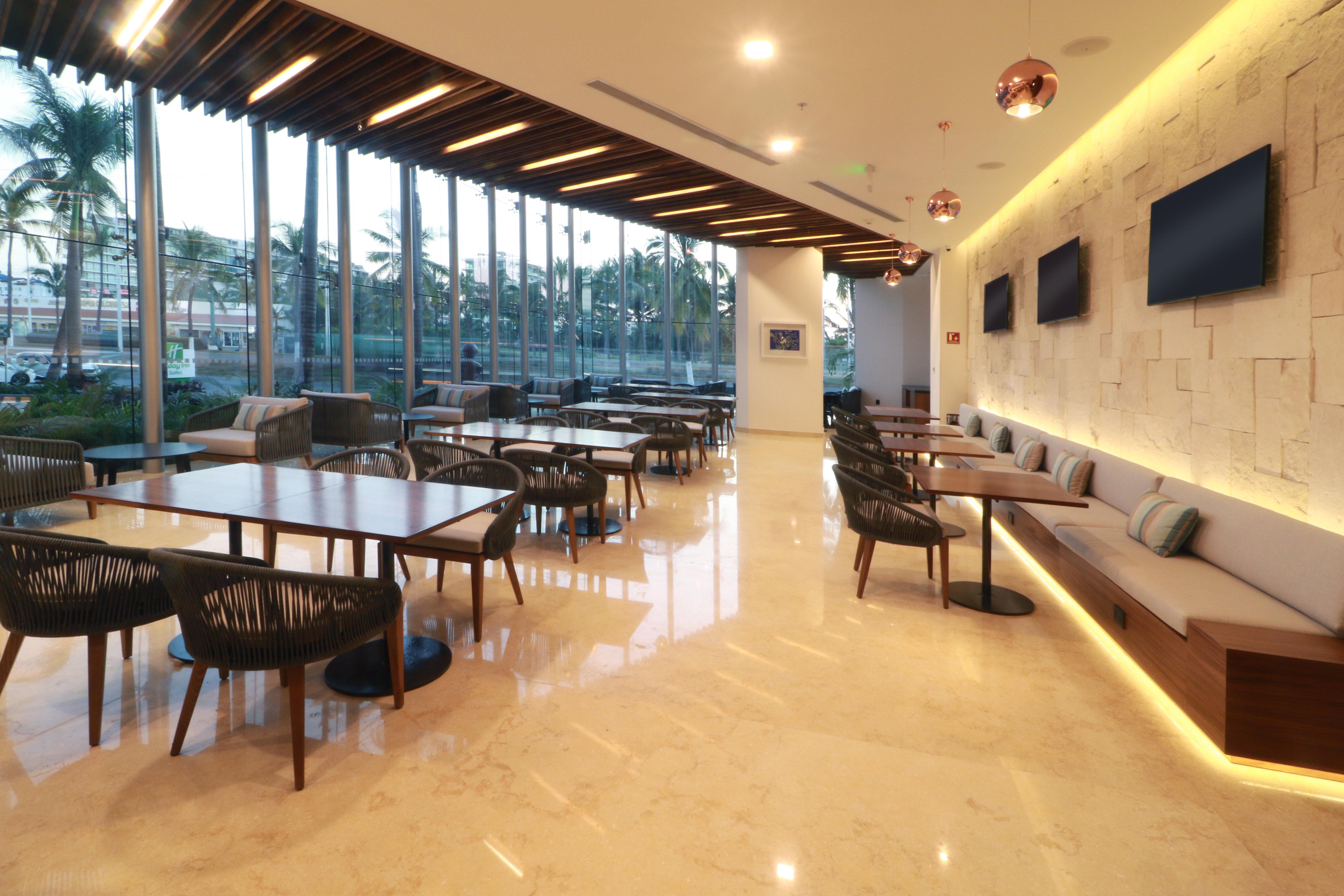 Holiday Inn & Suites - Puerto Vallarta Marina & Golf By Ihg Экстерьер фото