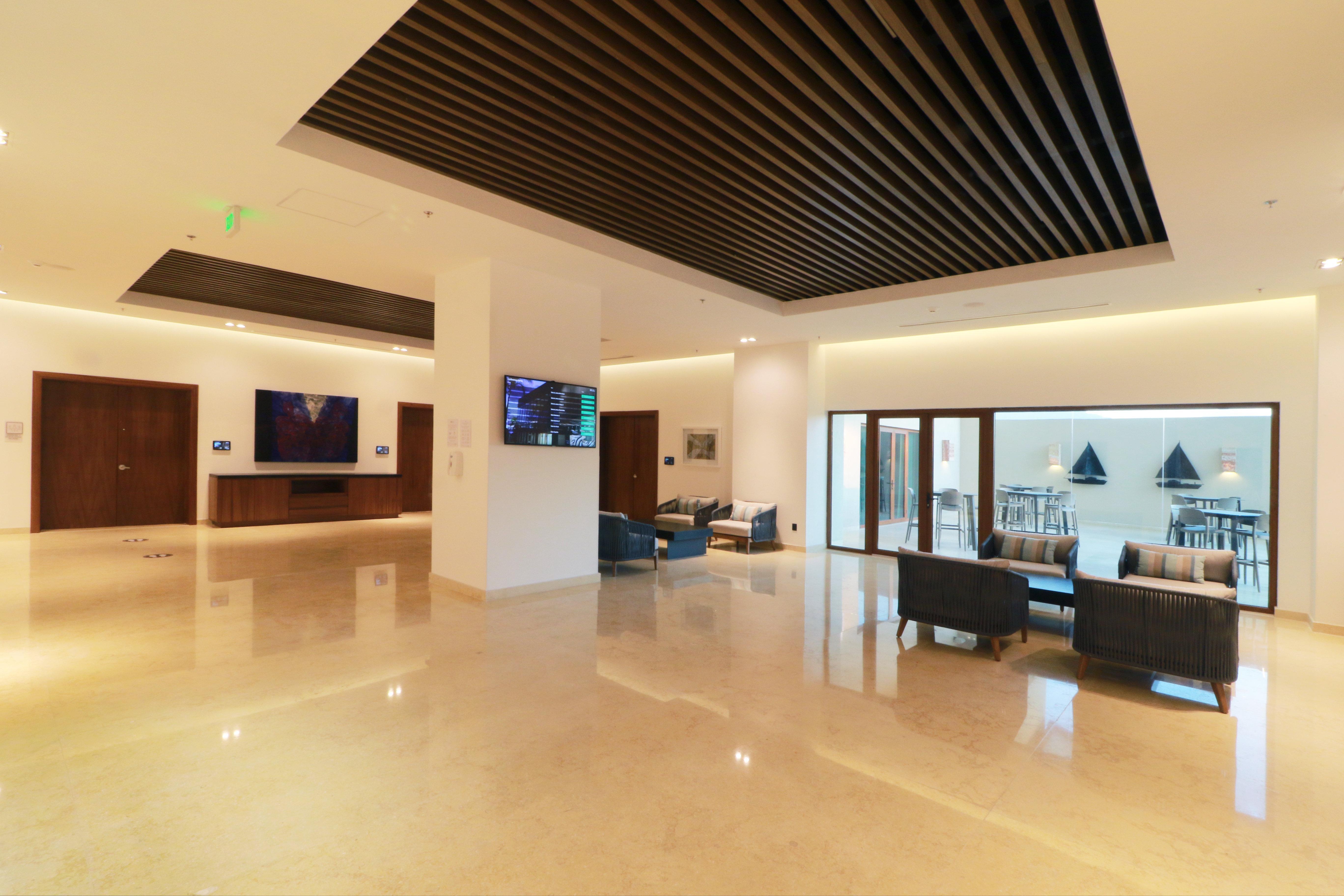 Holiday Inn & Suites - Puerto Vallarta Marina & Golf By Ihg Экстерьер фото