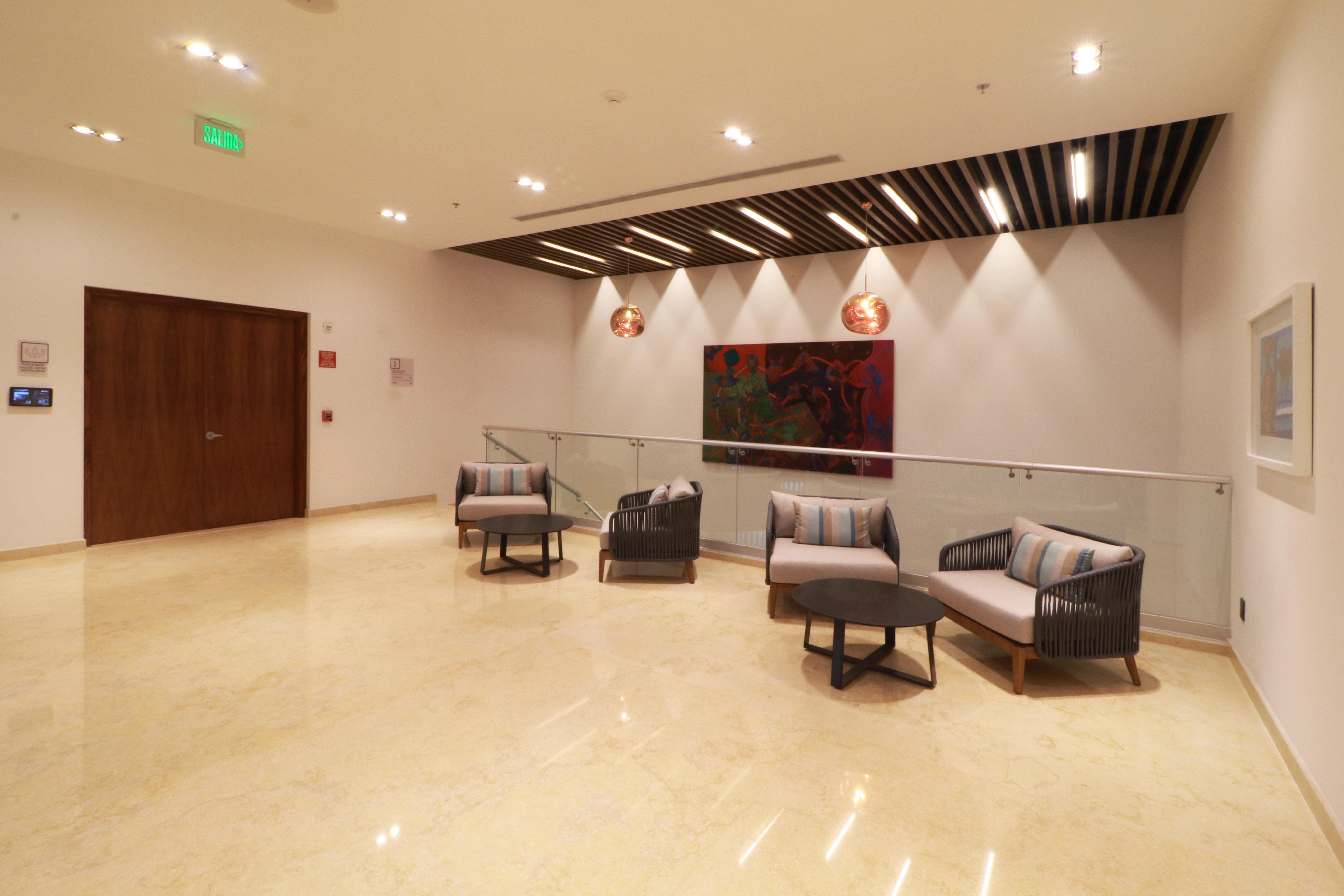 Holiday Inn & Suites - Puerto Vallarta Marina & Golf By Ihg Экстерьер фото