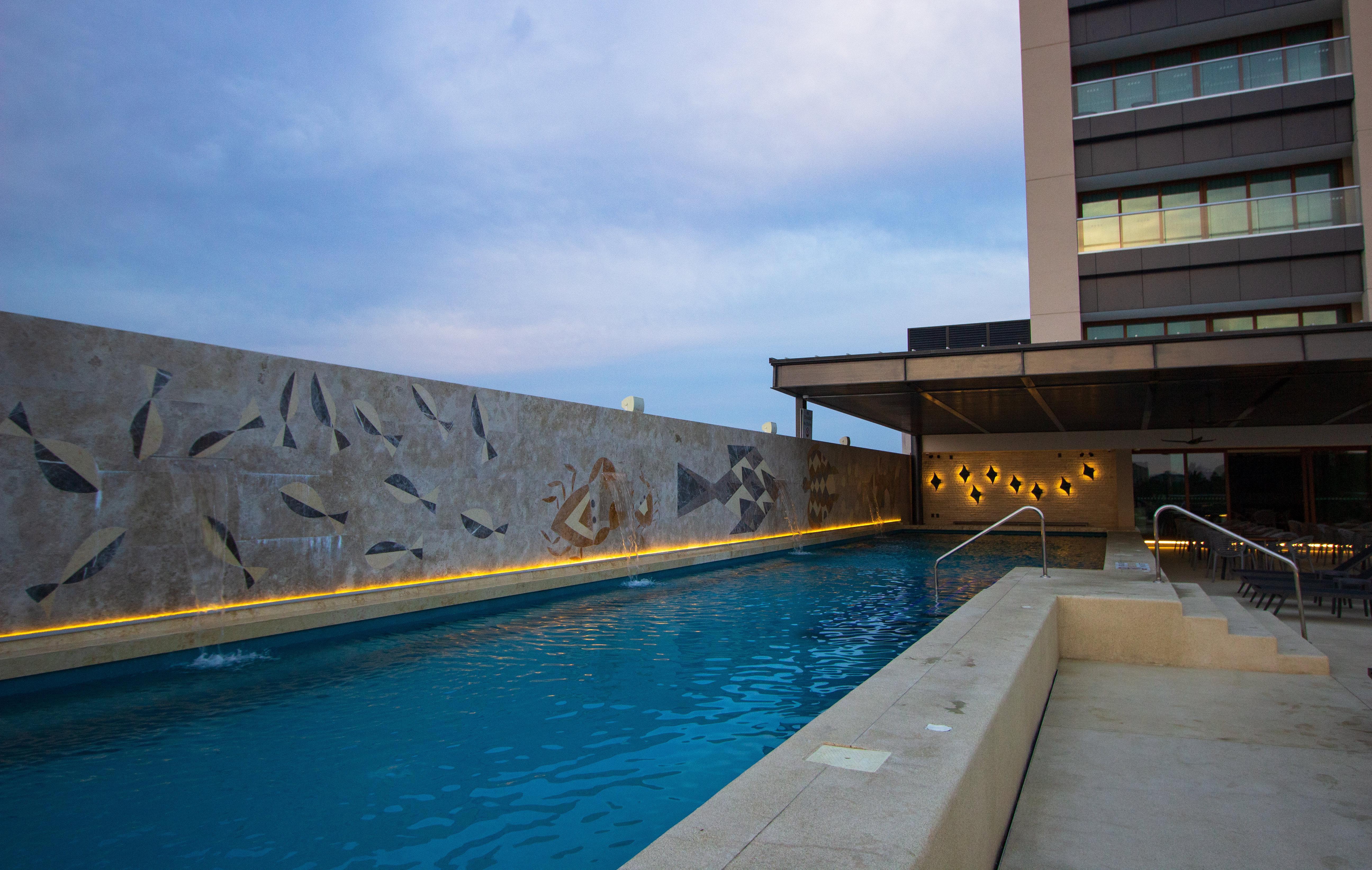 Holiday Inn & Suites - Puerto Vallarta Marina & Golf By Ihg Экстерьер фото